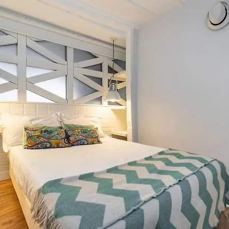 Apartment Alfama - Two Bedroom With River View Lisbon