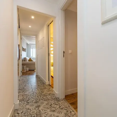 Alfama - Two Bedroom With River View *